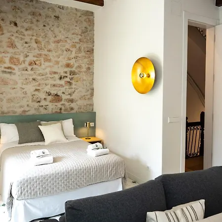 Luxe Lofts Apartman
