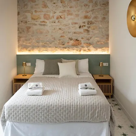 Luxe Lofts Apartman *
