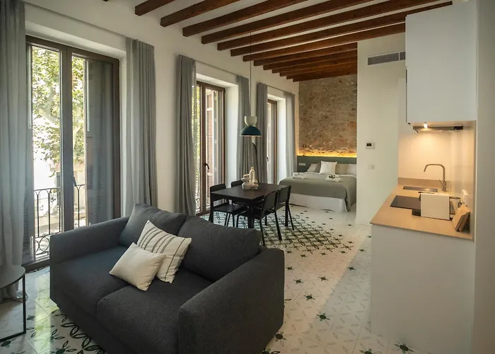 Апартаменти Luxe Lofts